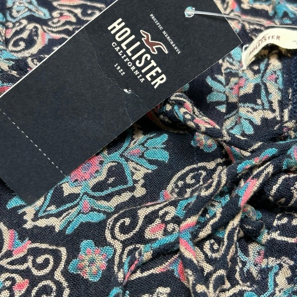 Hollister Boho Floral Peasant Top Lace Detail Long Sleeve Blouse Size Small NWT - Picture 5 of 7